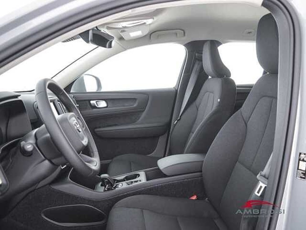 Volvo XC40 usata a Viterbo (9)