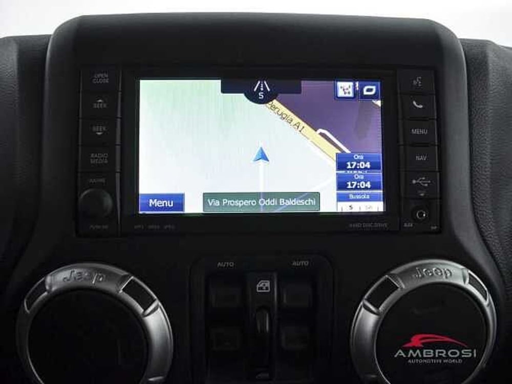 Jeep Wrangler Unlimited usata a Viterbo (15)