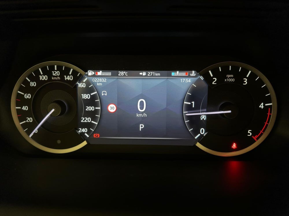 Land Rover Discovery Sport usata a Milano (10)