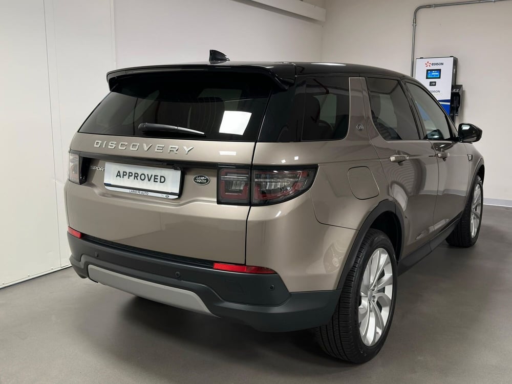 Land Rover Discovery Sport usata a Milano (2)