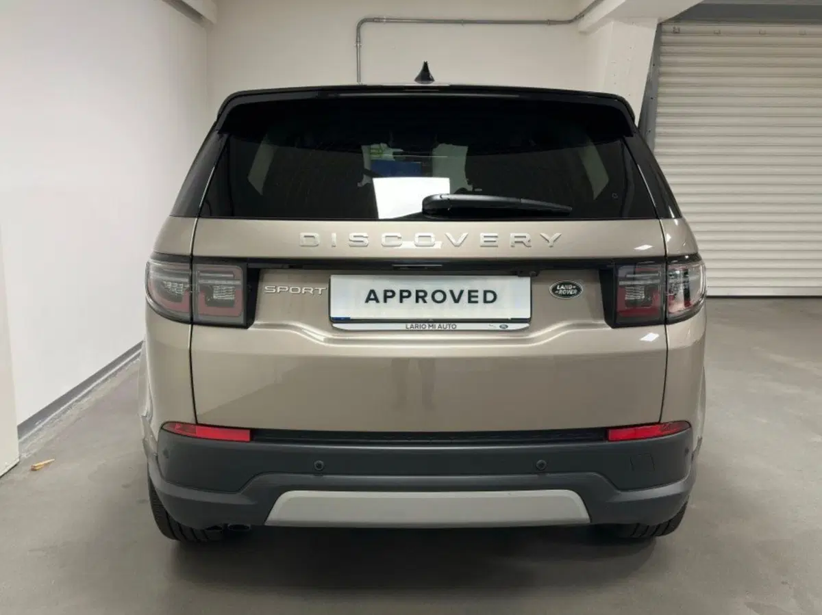 Land Rover Discovery Sport usata a Milano (7)