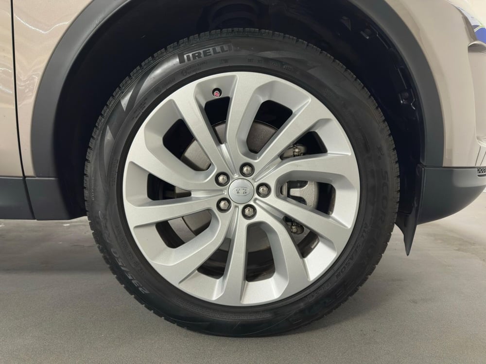 Land Rover Discovery Sport usata a Milano (9)