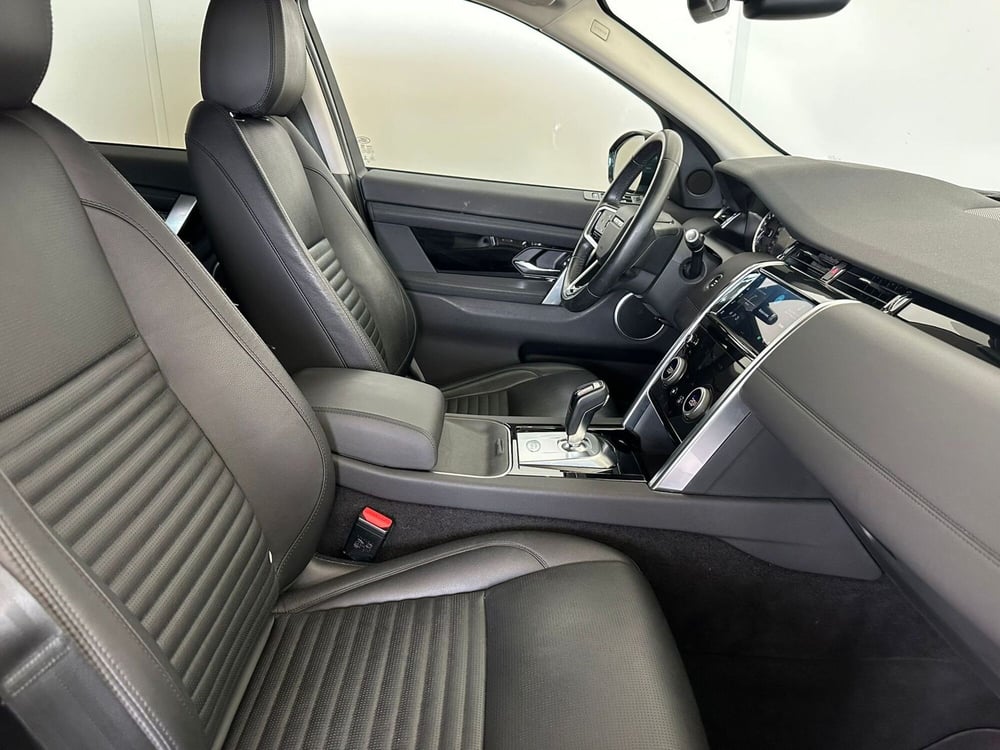Land Rover Discovery Sport usata a Modena (3)