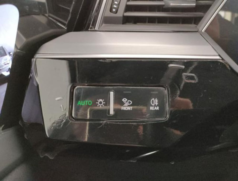 Audi e-tron Sportback usata a Modena (15)