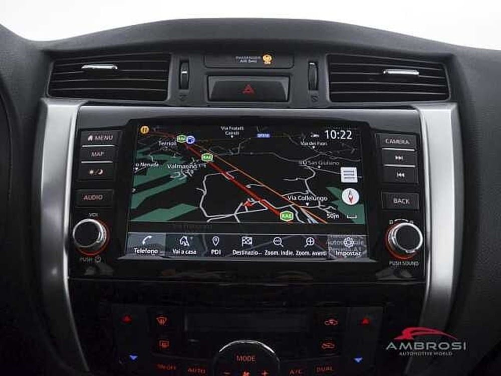 Nissan Navara usata a Viterbo (16)