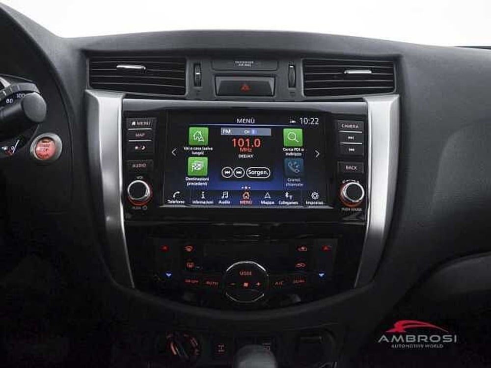 Nissan Navara usata a Viterbo (19)