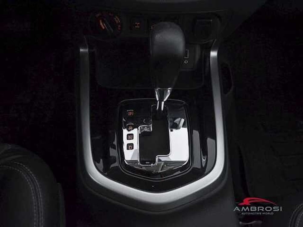 Nissan Navara usata a Viterbo (20)