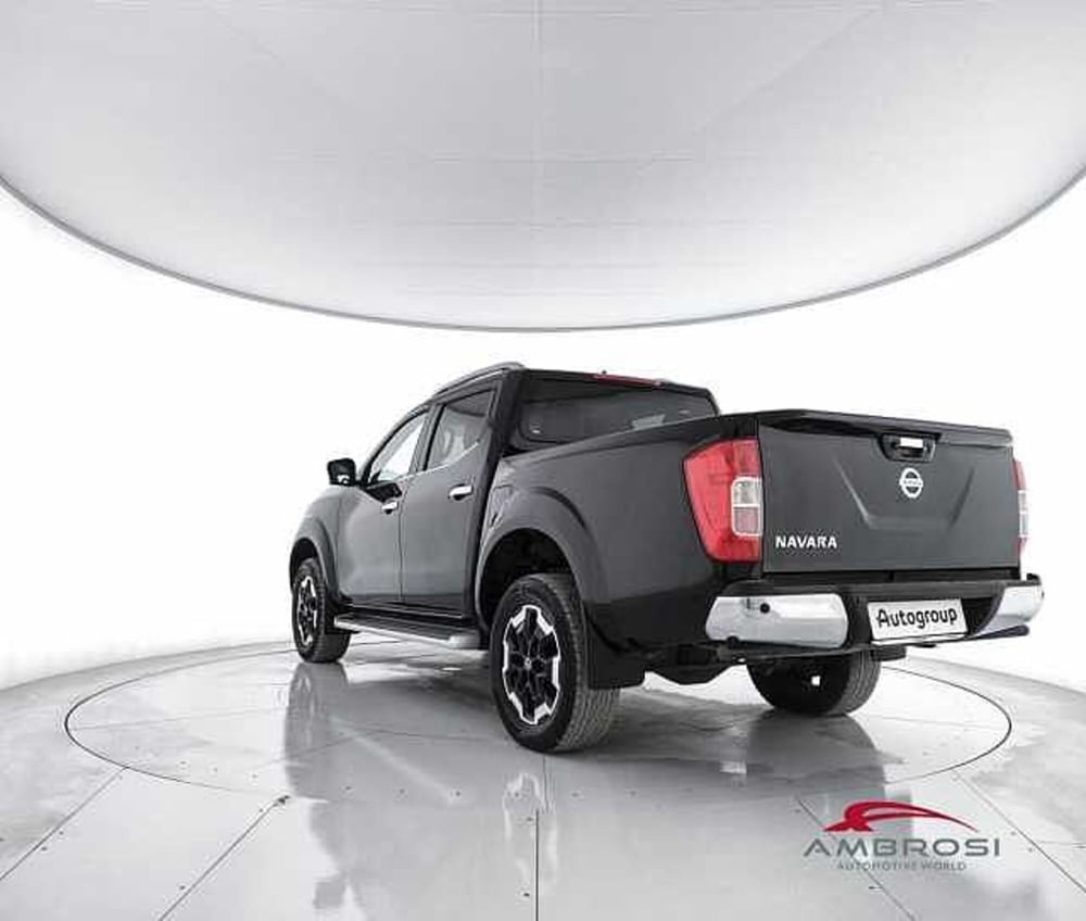 Nissan Navara usata a Viterbo (4)