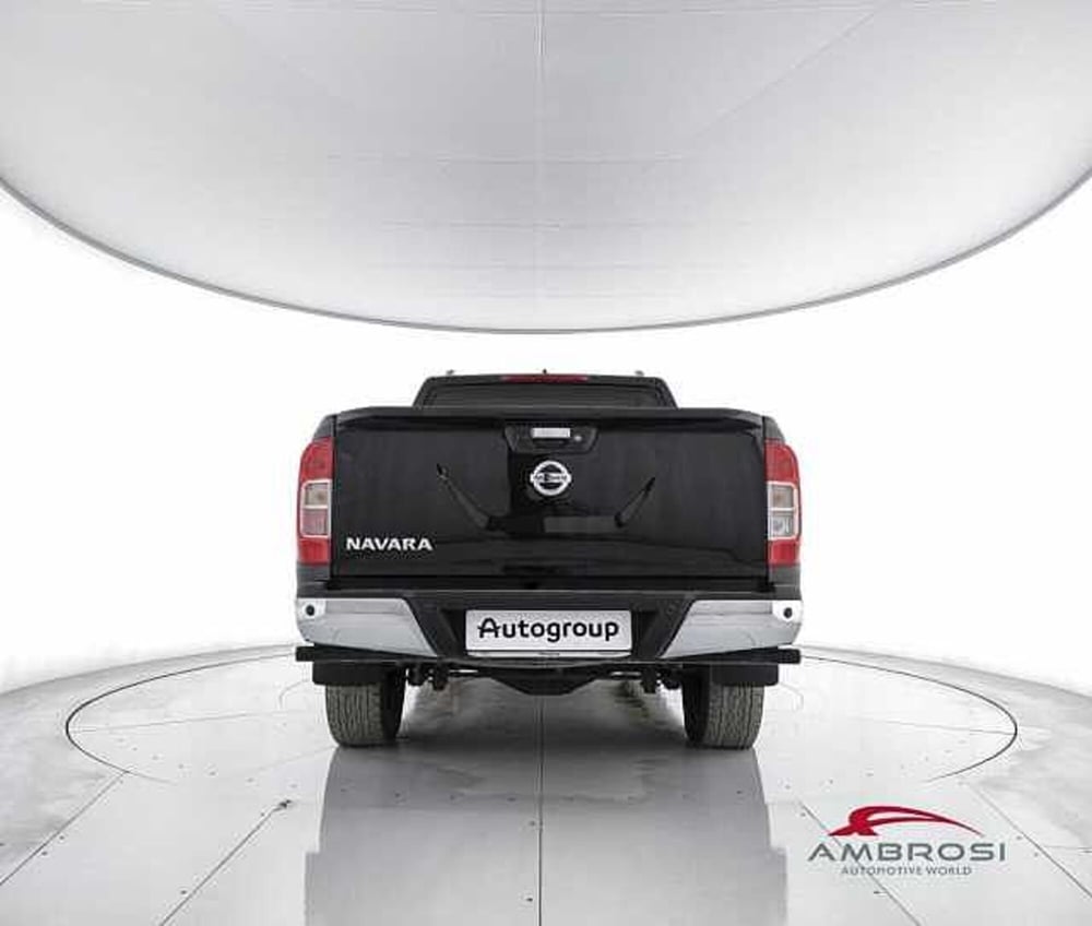 Nissan Navara usata a Viterbo (6)
