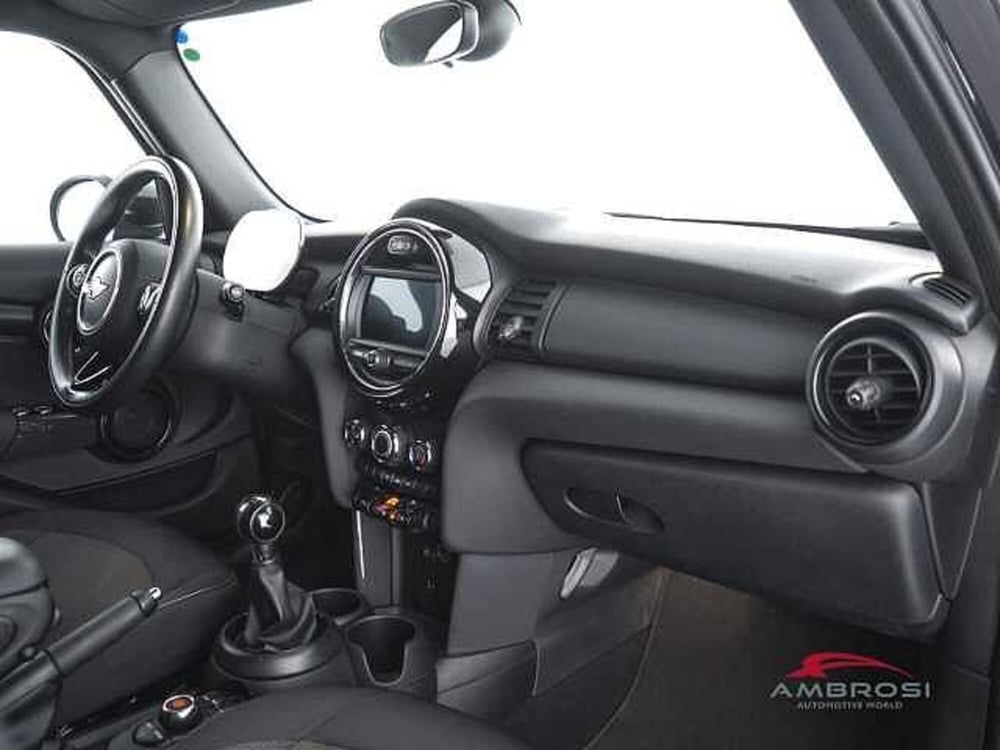 MINI Mini usata a Viterbo (12)