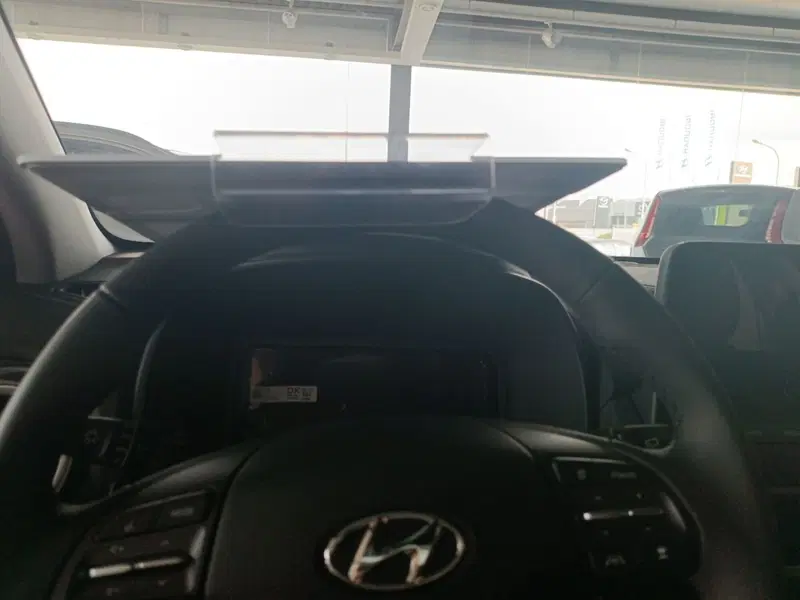 Hyundai Kona nuova a Latina (14)
