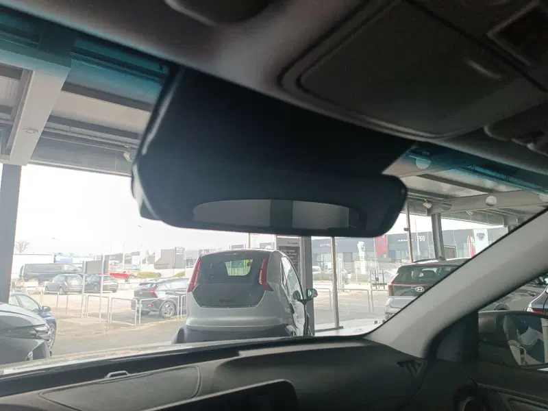 Hyundai Kona nuova a Latina (18)