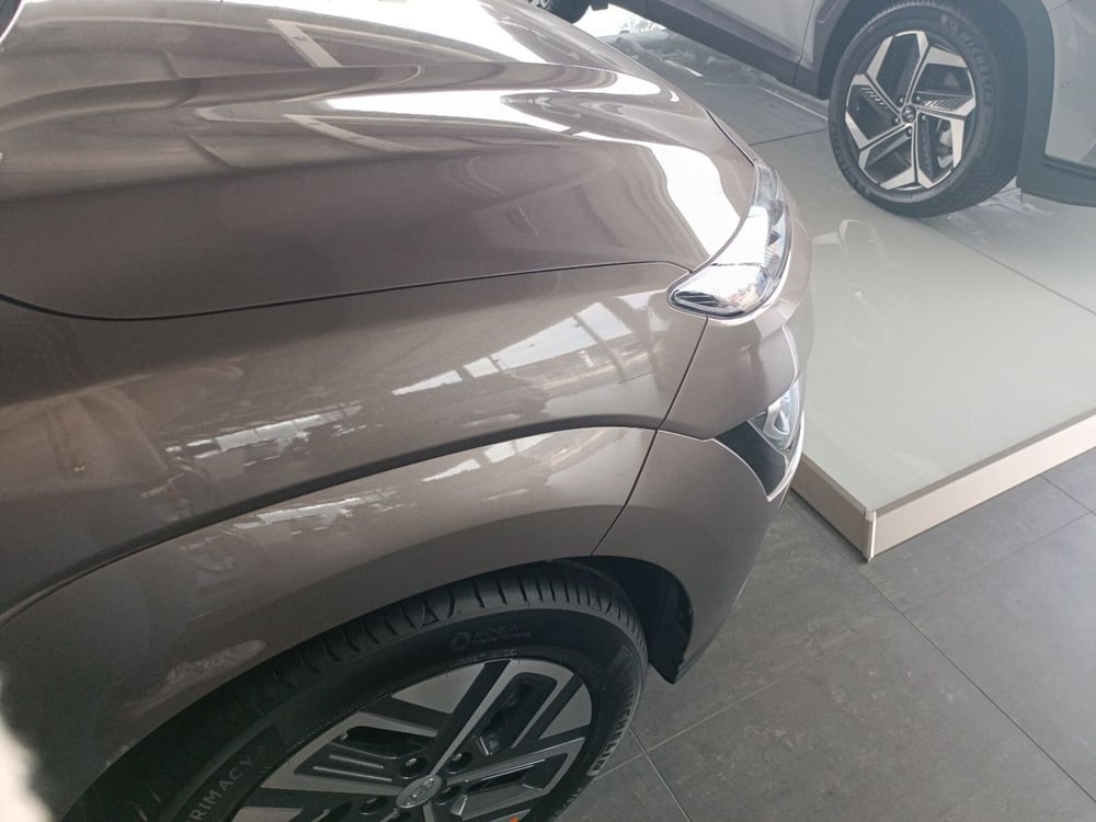 Hyundai Kona nuova a Latina (6)