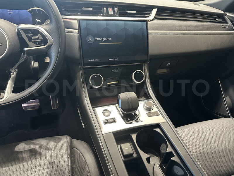 Jaguar F-Pace usata a Forlì-Cesena (9)