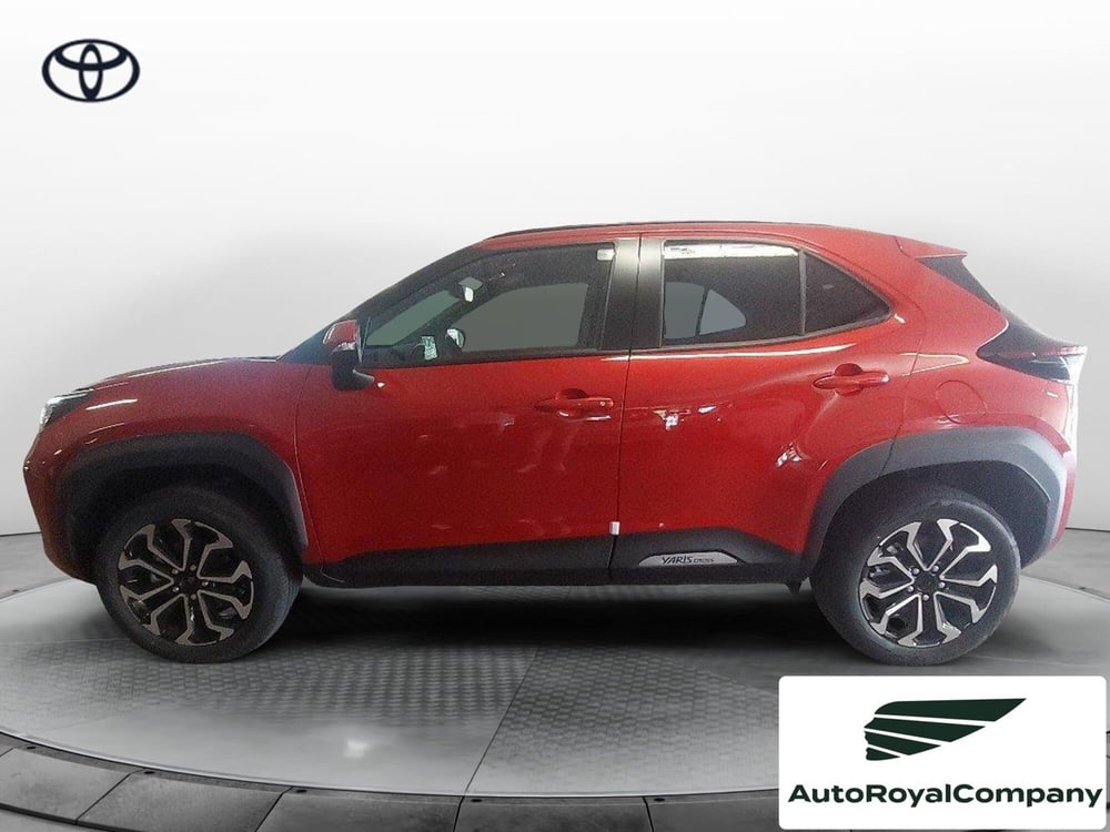 Toyota Yaris Cross nuova a Roma (2)