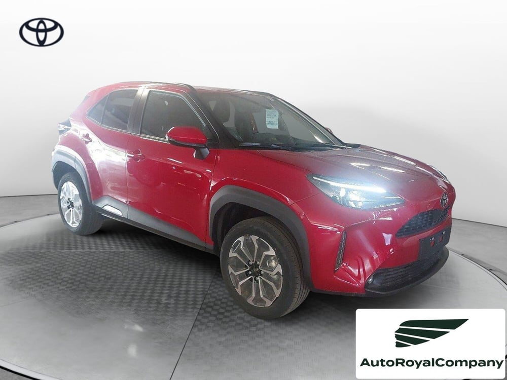 Toyota Yaris Cross nuova a Roma (6)