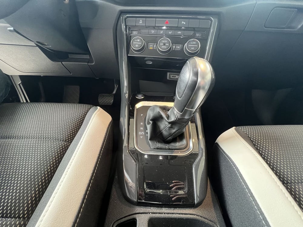 Volkswagen T-Roc usata a Teramo (9)