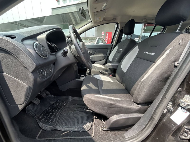 Dacia Sandero usata a Modena (10)