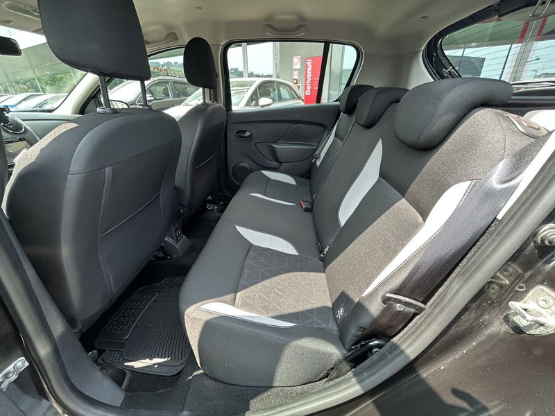 Dacia Sandero usata a Modena (11)