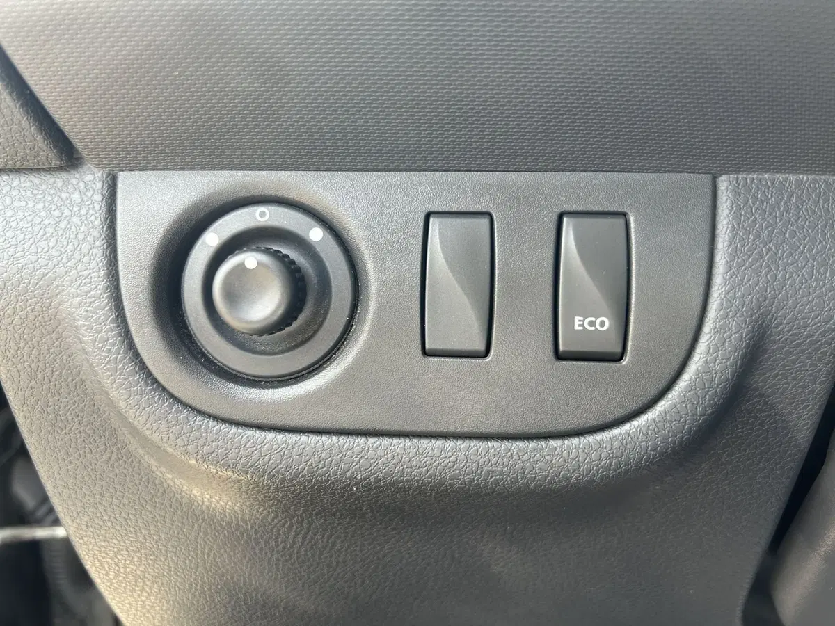 Dacia Sandero usata a Modena (12)