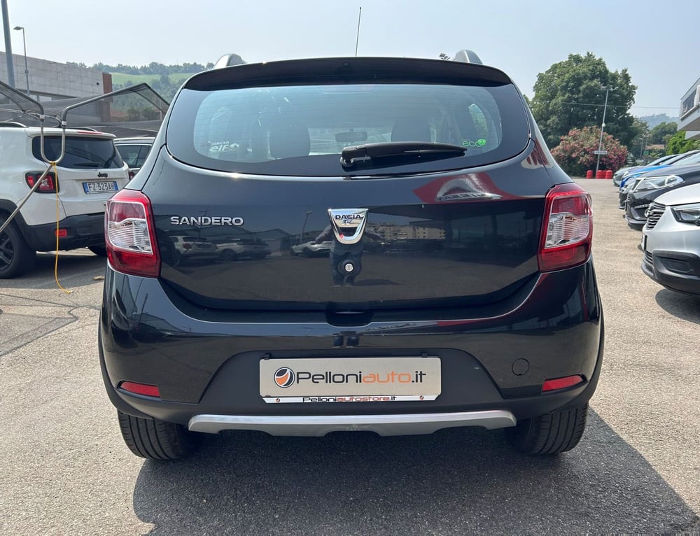 Dacia Sandero usata a Modena (4)