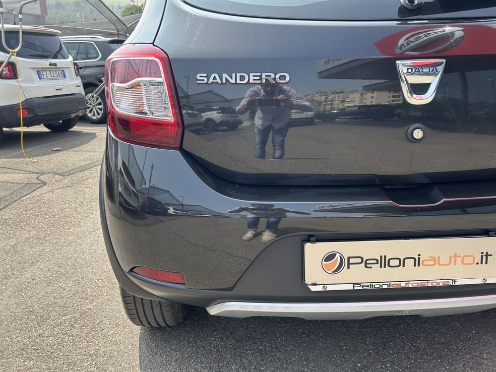 Dacia Sandero usata a Modena (5)