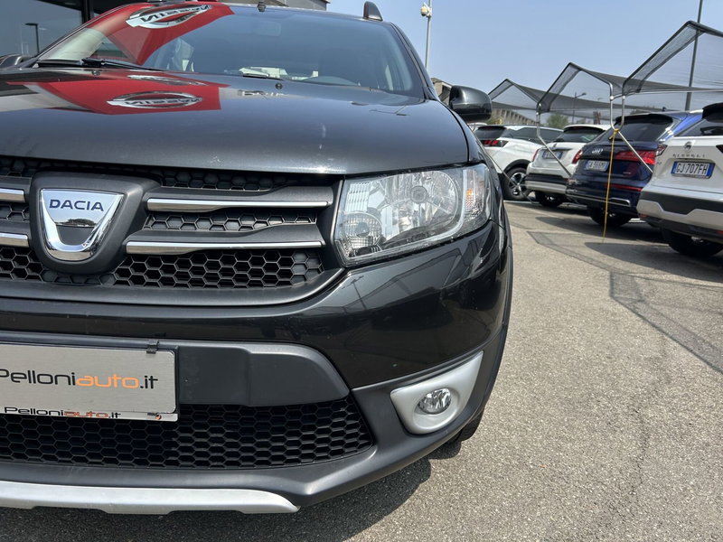 Dacia Sandero usata a Modena (6)
