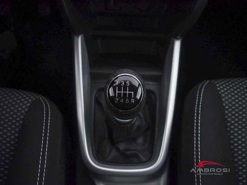 Suzuki Vitara usata a Viterbo (19)