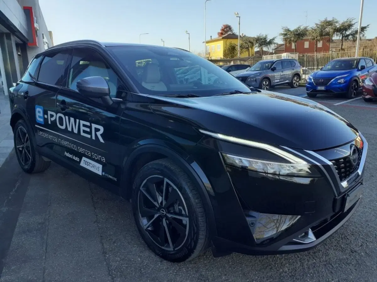 Nissan Qashqai usata a Modena (4)