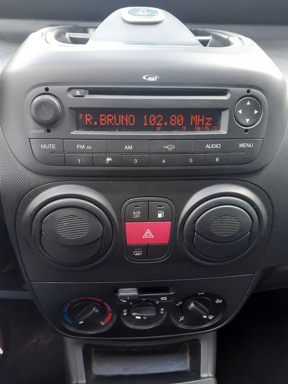 Fiat QUBO usata a Modena (10)