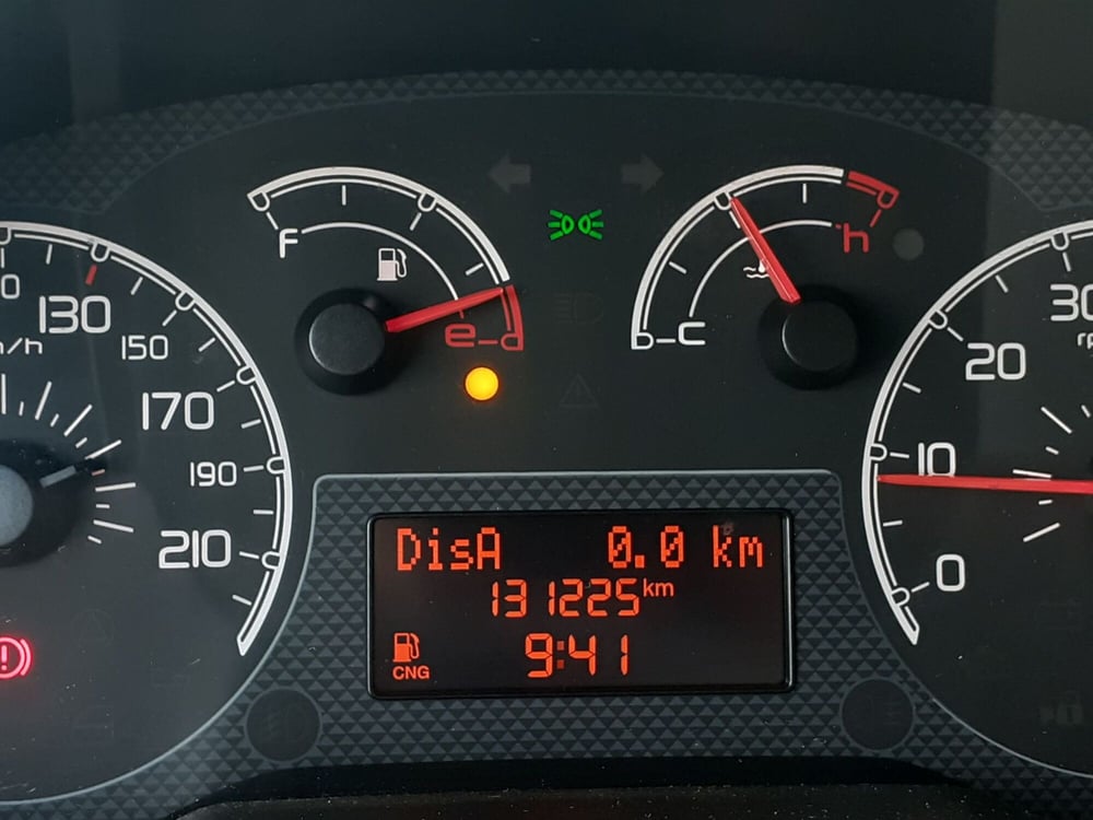 Fiat QUBO usata a Modena (8)