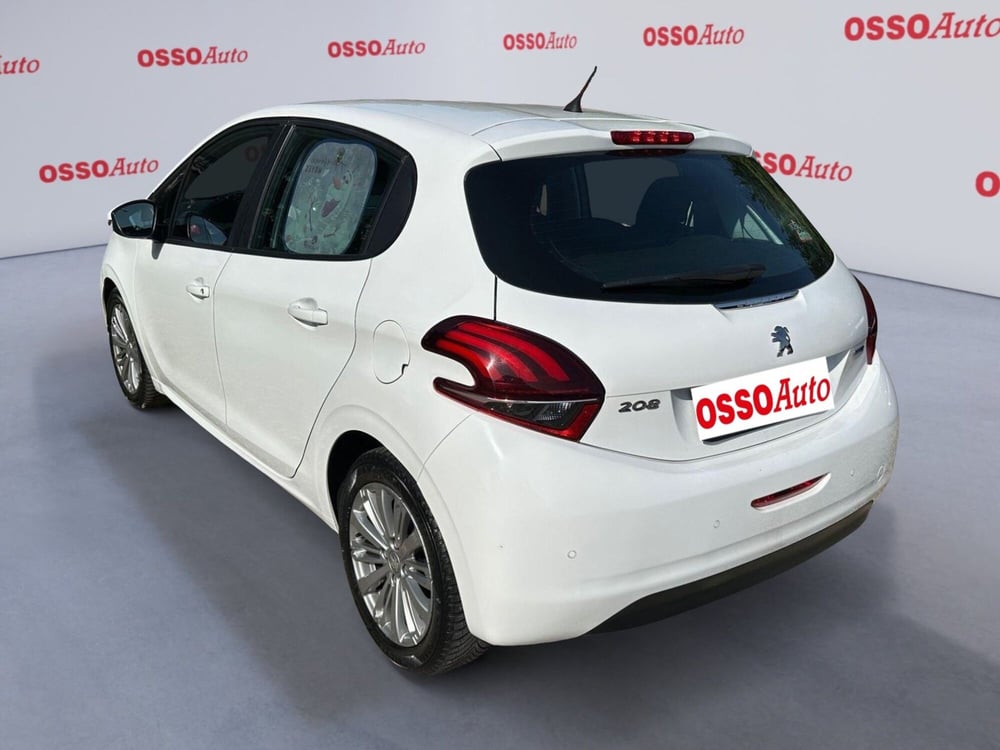 Peugeot 208 usata a Udine (4)
