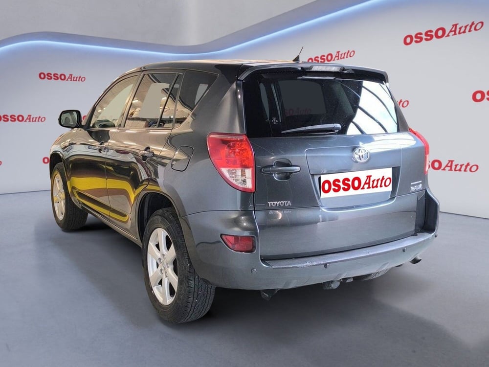 Toyota Rav4 usata a Udine (4)