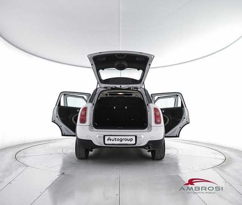 MINI Mini Countryman usata a Viterbo (7)
