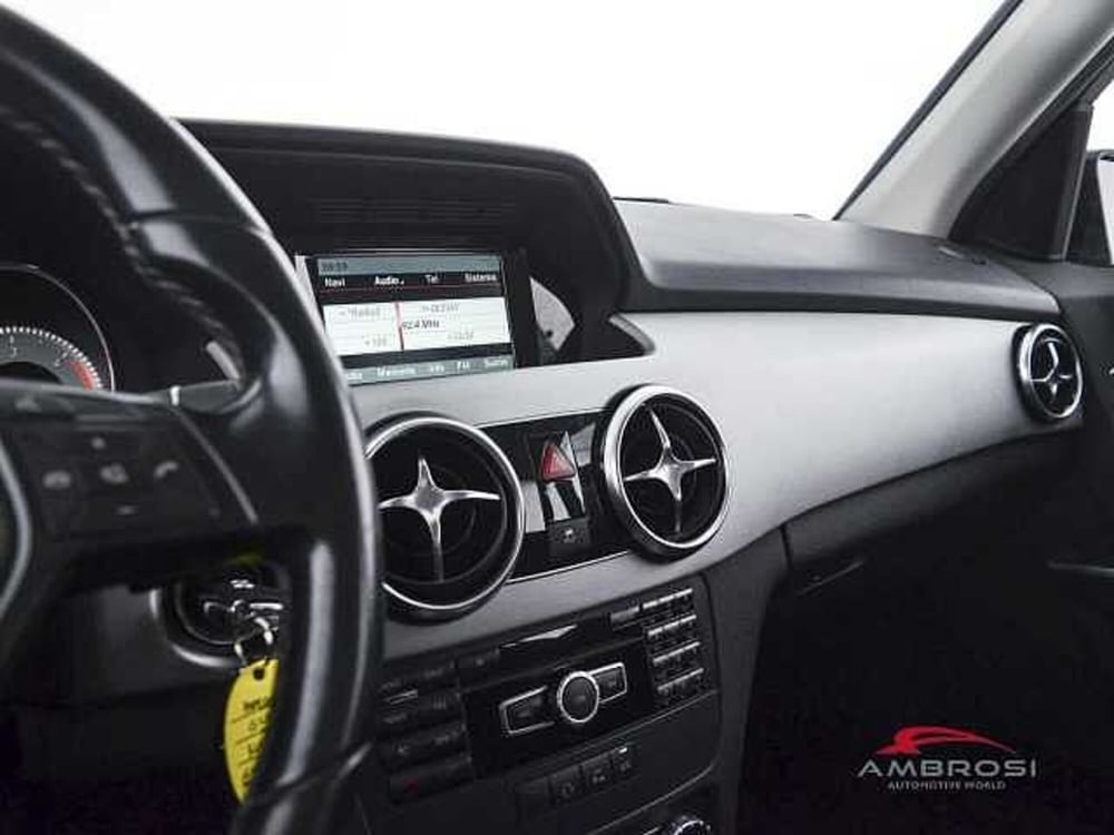 Mercedes-Benz GLK usata a Viterbo (20)