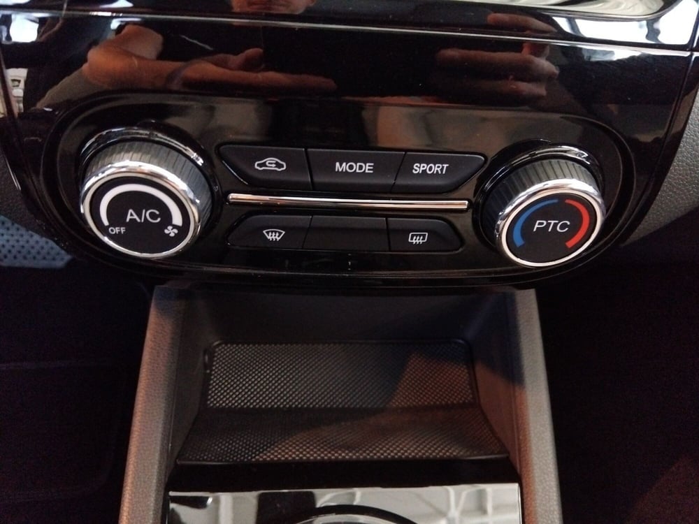 Dr dr 1.0 EV nuova a Roma (16)