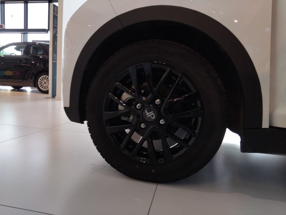 Dr dr 1.0 EV nuova a Roma (20)