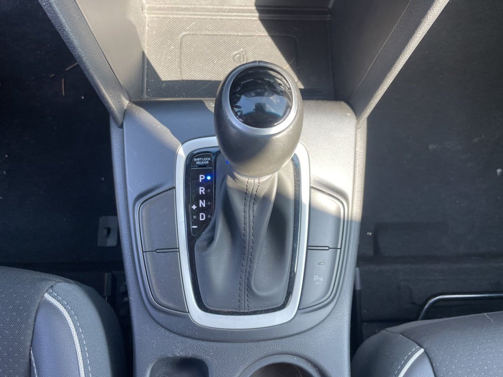 Hyundai Kona usata a Roma (15)