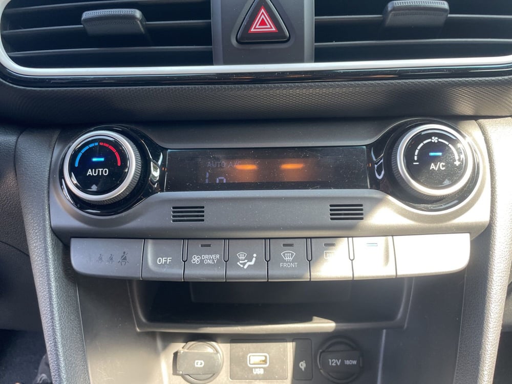 Hyundai Kona usata a Roma (16)
