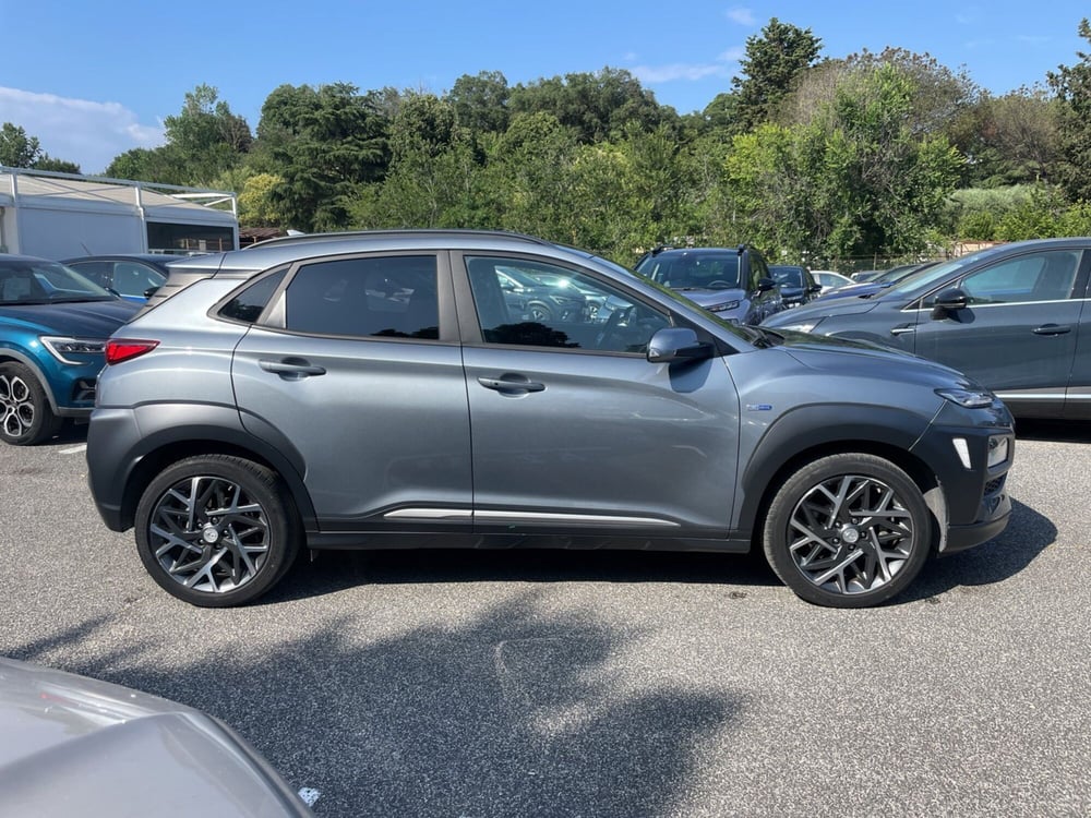 Hyundai Kona usata a Roma (8)