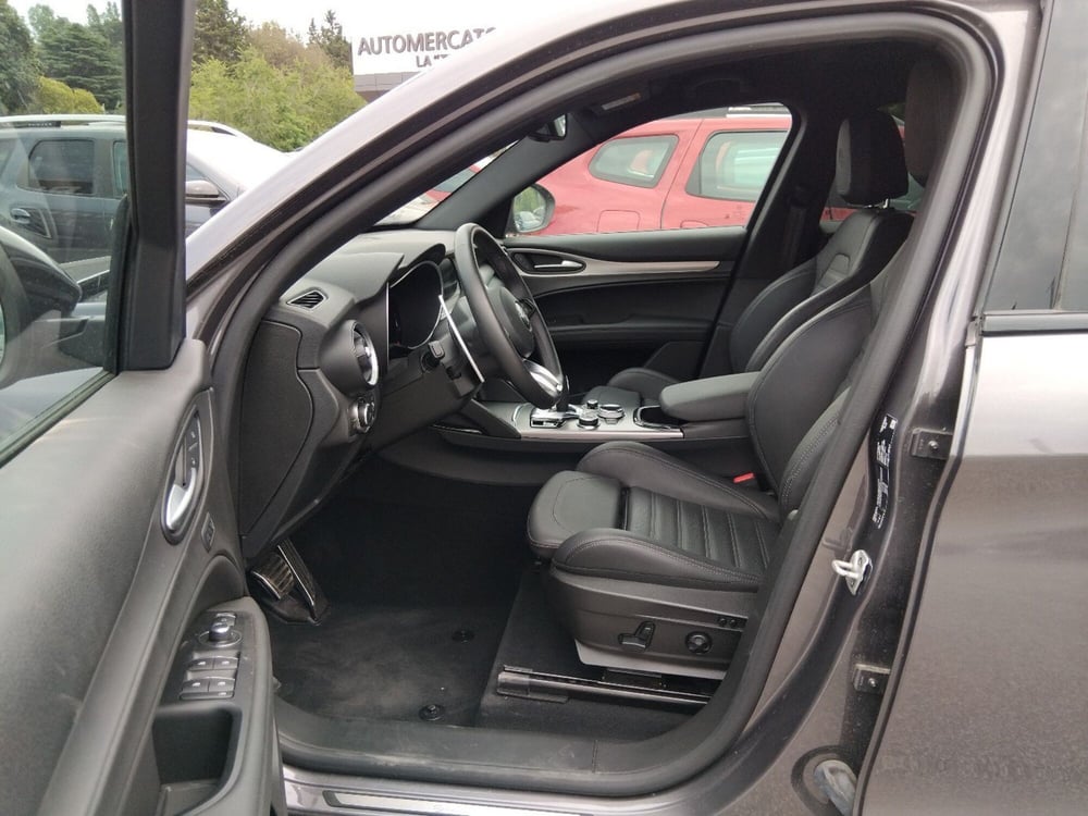 Alfa Romeo Stelvio usata a Roma (16)