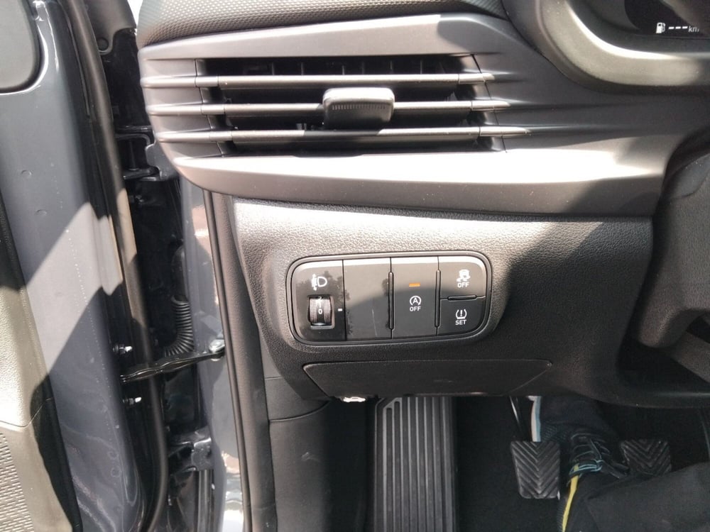 Hyundai i20 nuova a Roma (12)