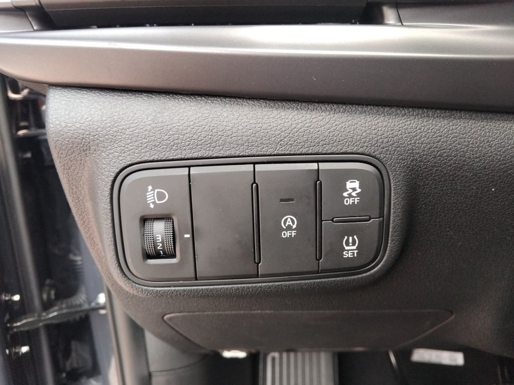 Hyundai i20 nuova a Roma (13)