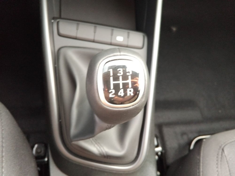 Hyundai i20 nuova a Roma (18)