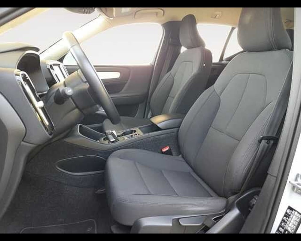 Volvo XC40 usata a Ravenna (9)