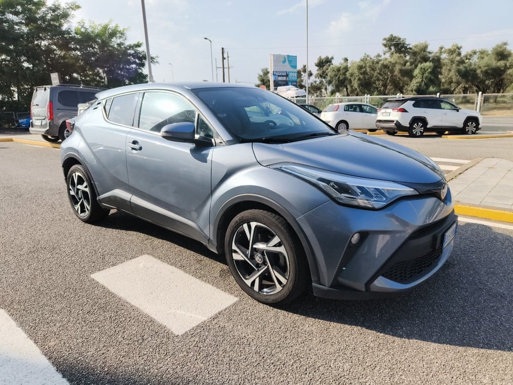 Toyota Toyota C-HR usata a Reggio Calabria (7)