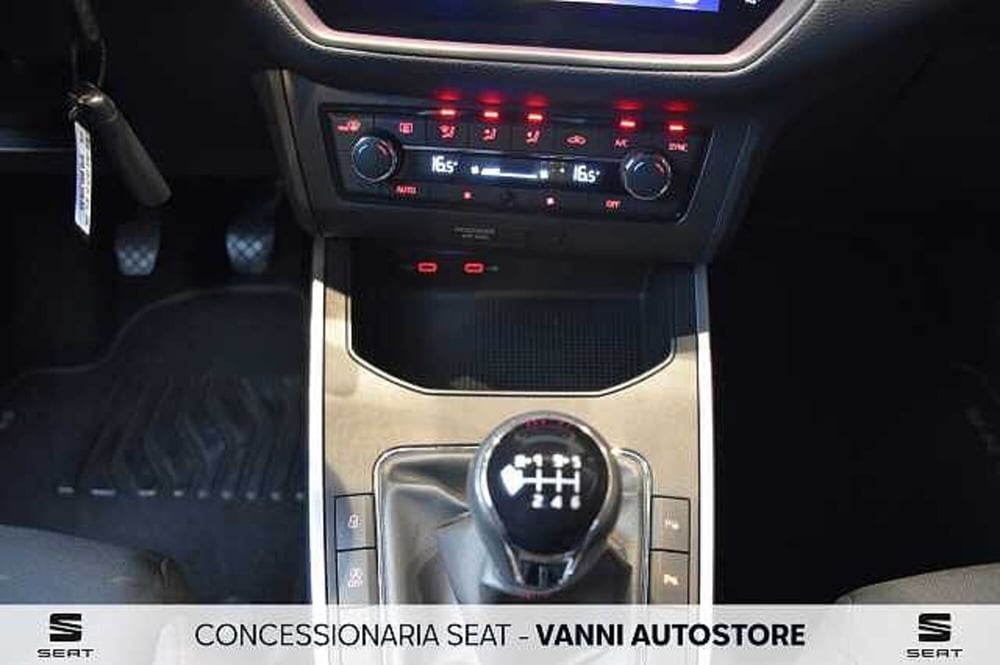 SEAT Arona usata a Verona (15)