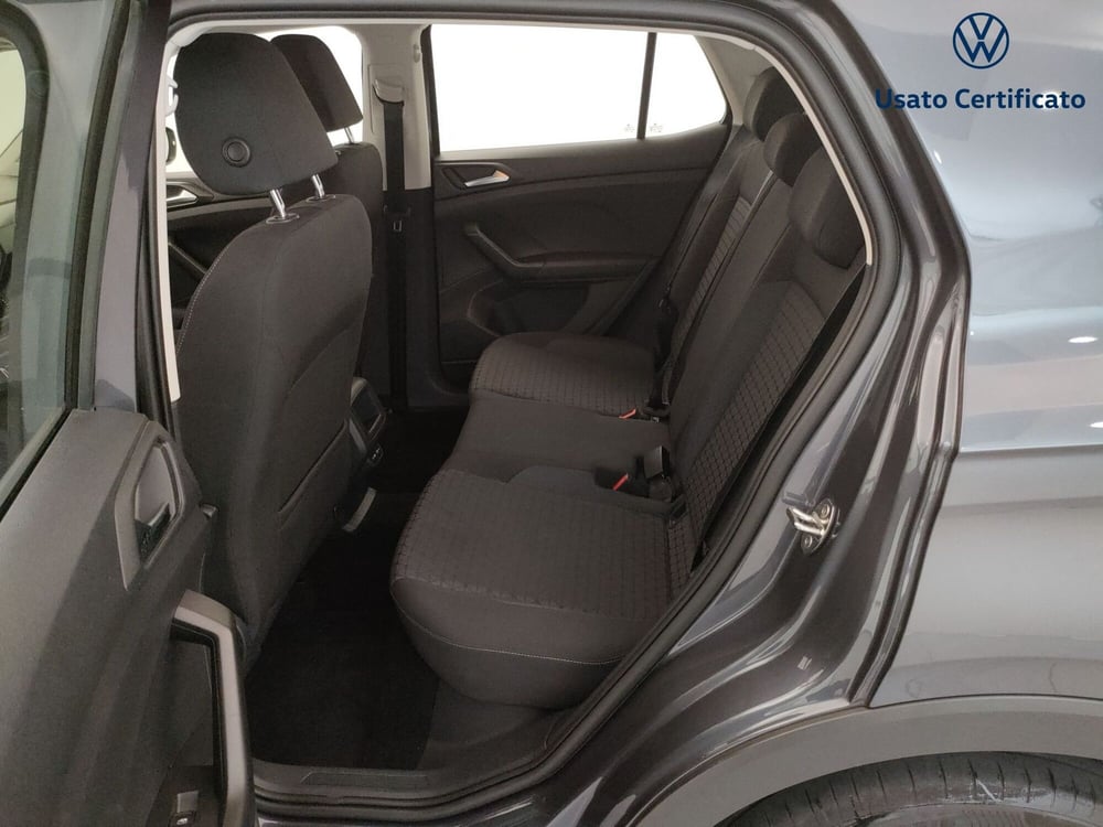 Volkswagen T-Cross usata a Varese (11)