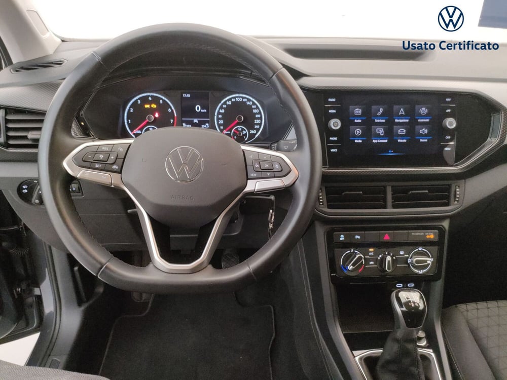 Volkswagen T-Cross usata a Varese (15)