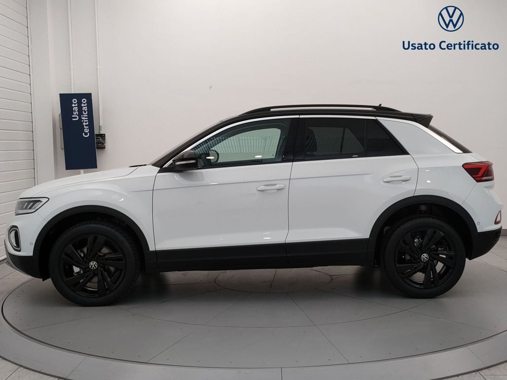 Volkswagen T-Roc nuova a Varese (3)